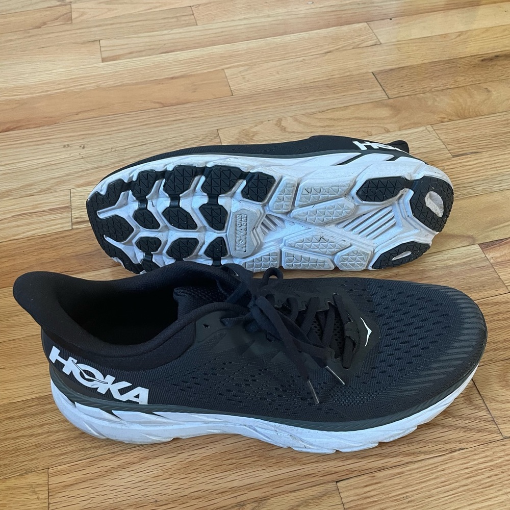 Hoka Mens Shoes, like New!